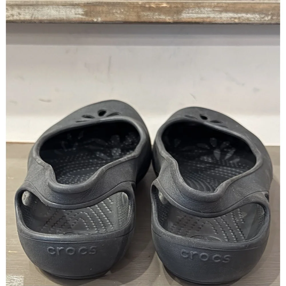 Crocs Taylor Slingback Women's Size 9 Black Comfort Flat Slip On Shoes